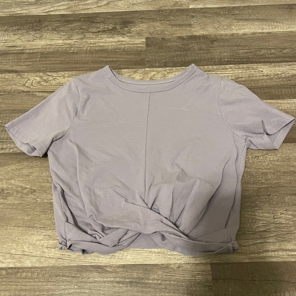 hollister baby tee